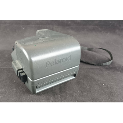 Фотоаппарат мгновенной печати Polaroid 636 Closeup без коробки Фотоаппарат мгновенной печати Polaroid 636 Closeup без коробки