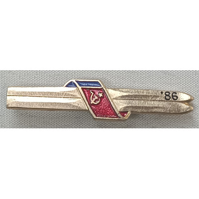 Знак Лыжня 1986 лыжи и флаг РСФСР